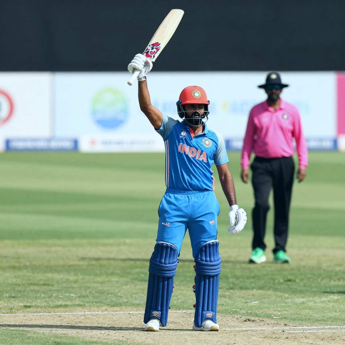 স্যান্ডপেপার থেকে ডারবান — অস্ট্রেলিয়ার লকার রুমের নিরব পুনর্নির্মাণ